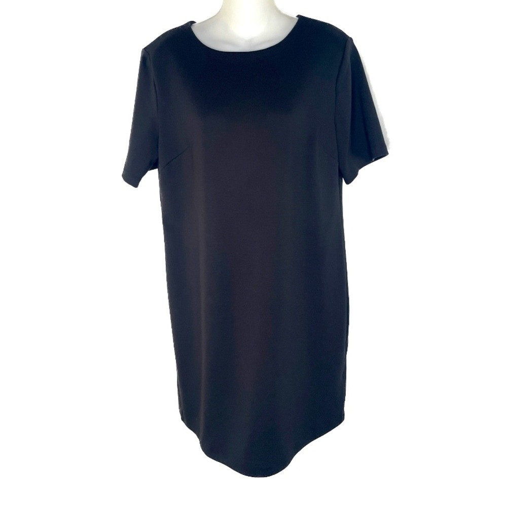 3/$25 Old Navy Black Crew Neck Short Dress Sz M Bin N